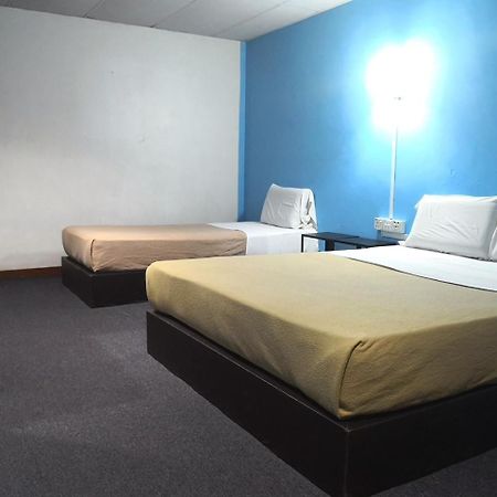 Hotel Seri Kota Satu Kota Tinggi Ngoại thất bức ảnh