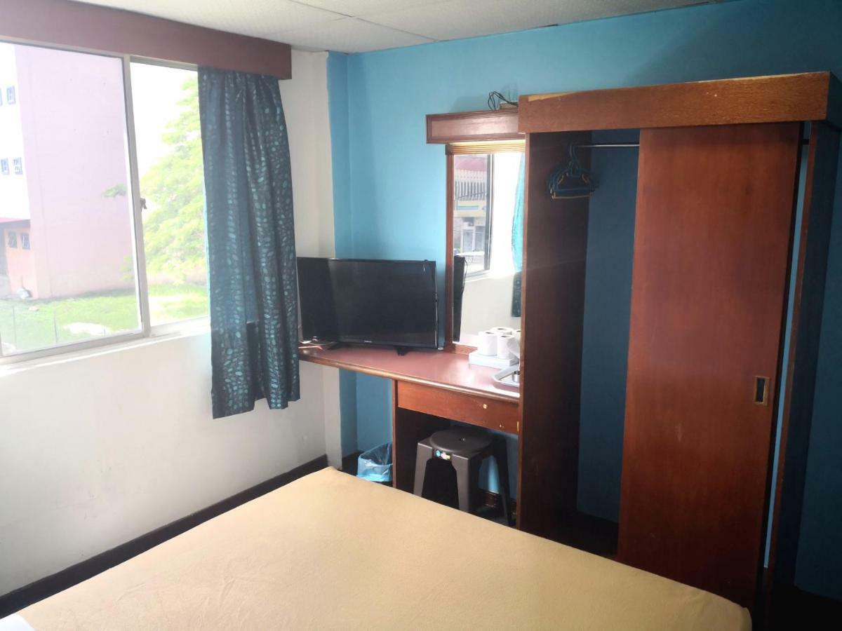 Hotel Seri Kota Satu Kota Tinggi Ngoại thất bức ảnh